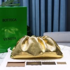 Bottega Veneta Pouch Clutch Bags